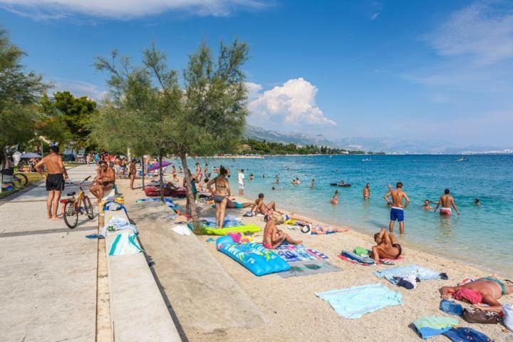 Studio Apartman "Brce" Kaštela Exteriör bild